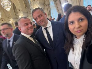 Costel Barbu încurajează adoptarea e-guvernării în România pentru o administrație modernă